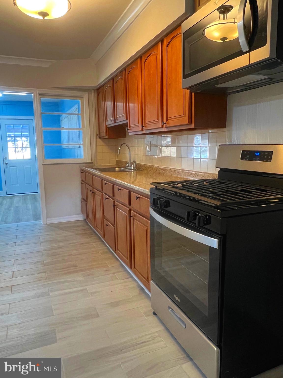 EDMONDSON PARK - Residential Lease