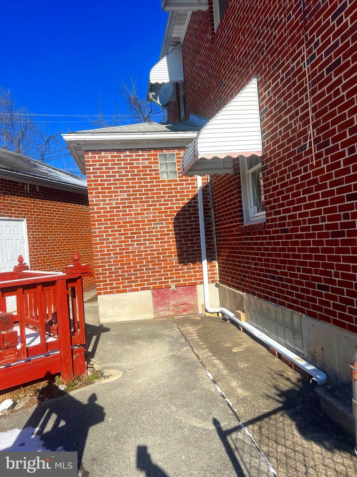 EDMONDSON PARK - Residential Lease