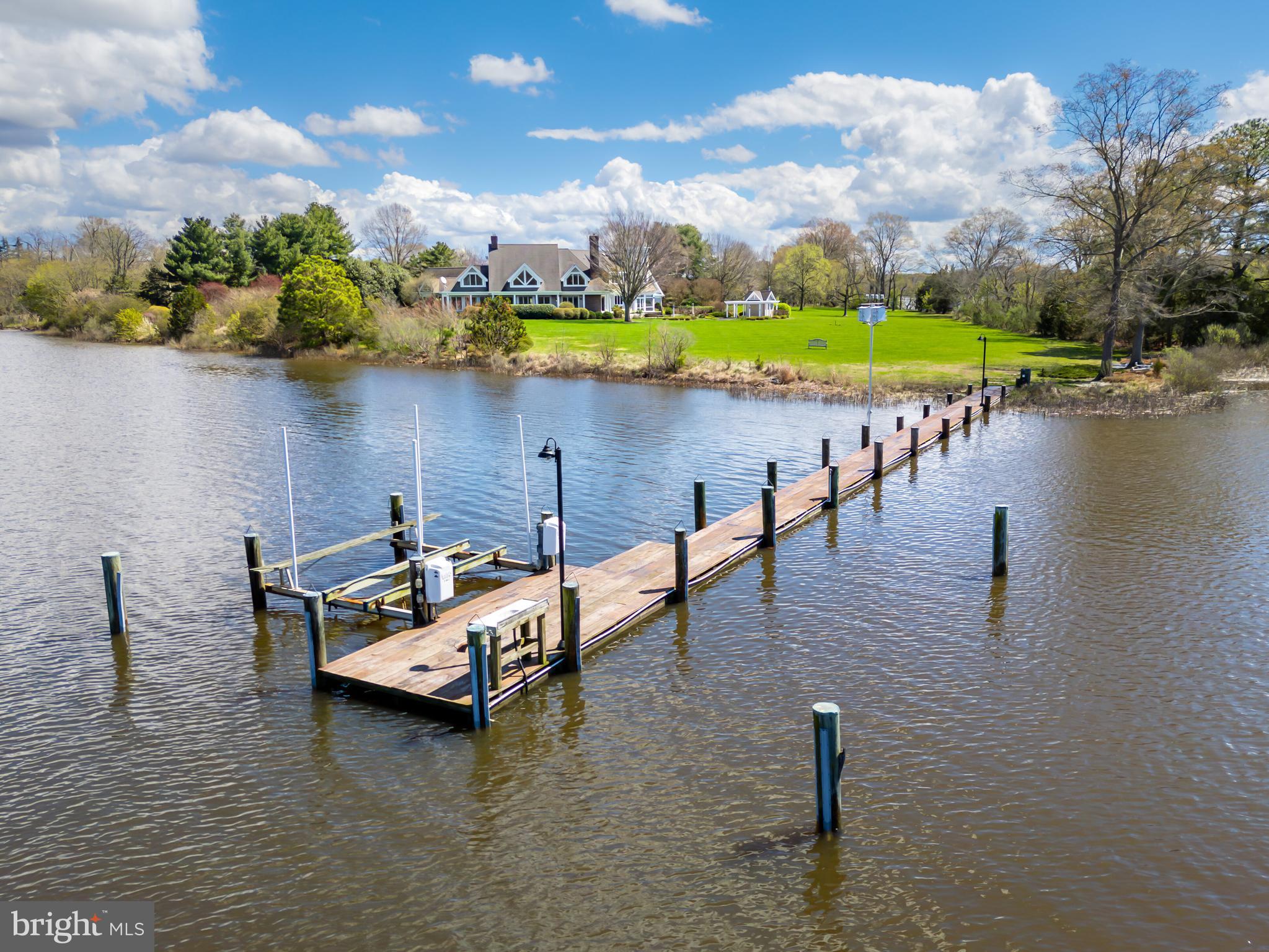 PATRICK'S PLAINS - Residential