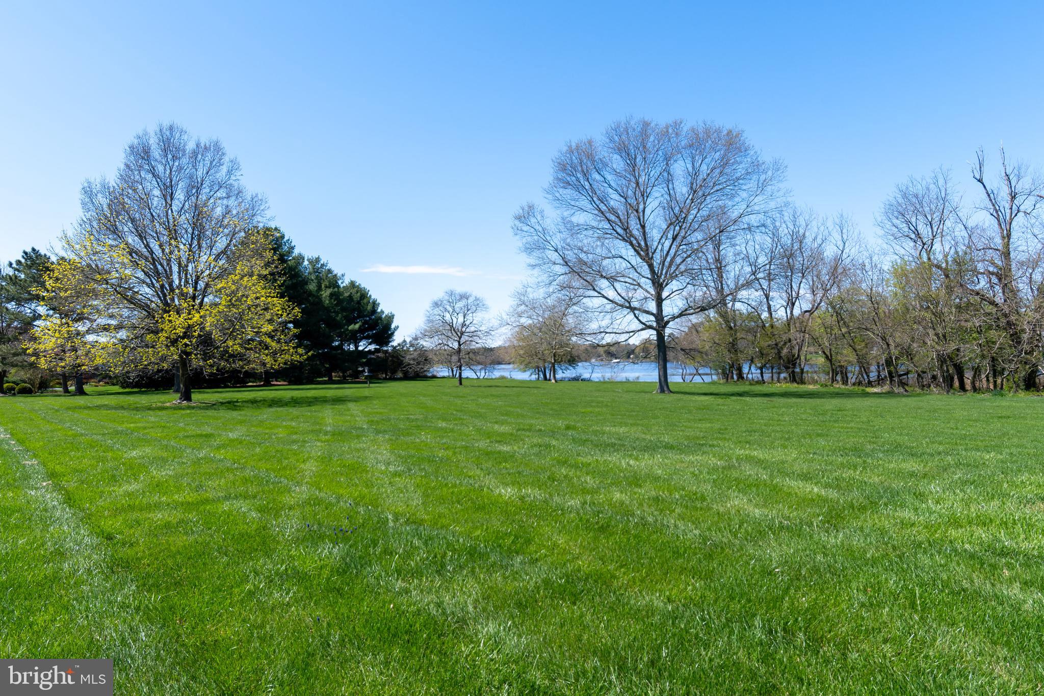 PATRICK'S PLAINS - Residential