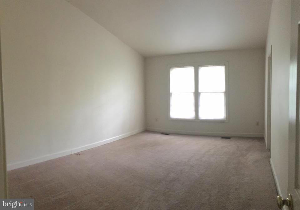 COURTHOUSE STATION - Residential Lease