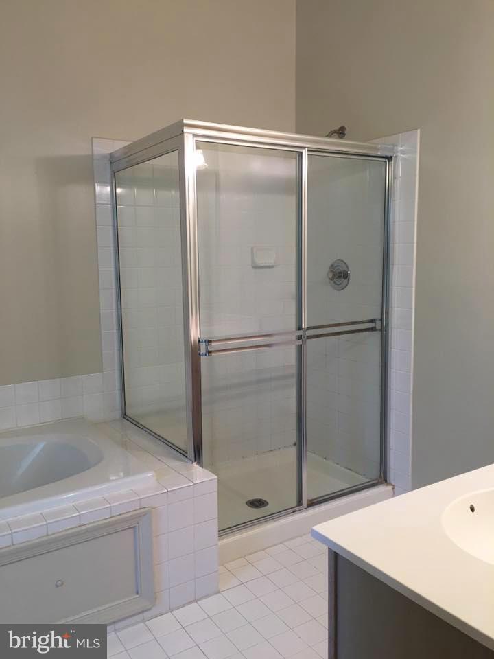 COURTHOUSE STATION - Residential Lease