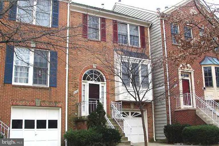 AVAILABLE IMMEDIATELY!  IN THE TYSONS CORNER AREA...THIS HOME HAS IT ALL!FANTASTIC BRICK FRONT TOWNHOME W/1 CAR GARAGE!SPACIOUS KITCHEN W/UPGRADED&EXTRA CABINETS!SUNKEN LIVING ROOM W/GAS FIRE PLACE&FRENCH DOORS TO GREAT DECK!PALLADIAN WINDOW IN FOYER!OWNER'S SUITE W/LUXURY BATH W/SEP. SHOWER & TUB! LOWER LEVEL W/3RD FULL BATH*
