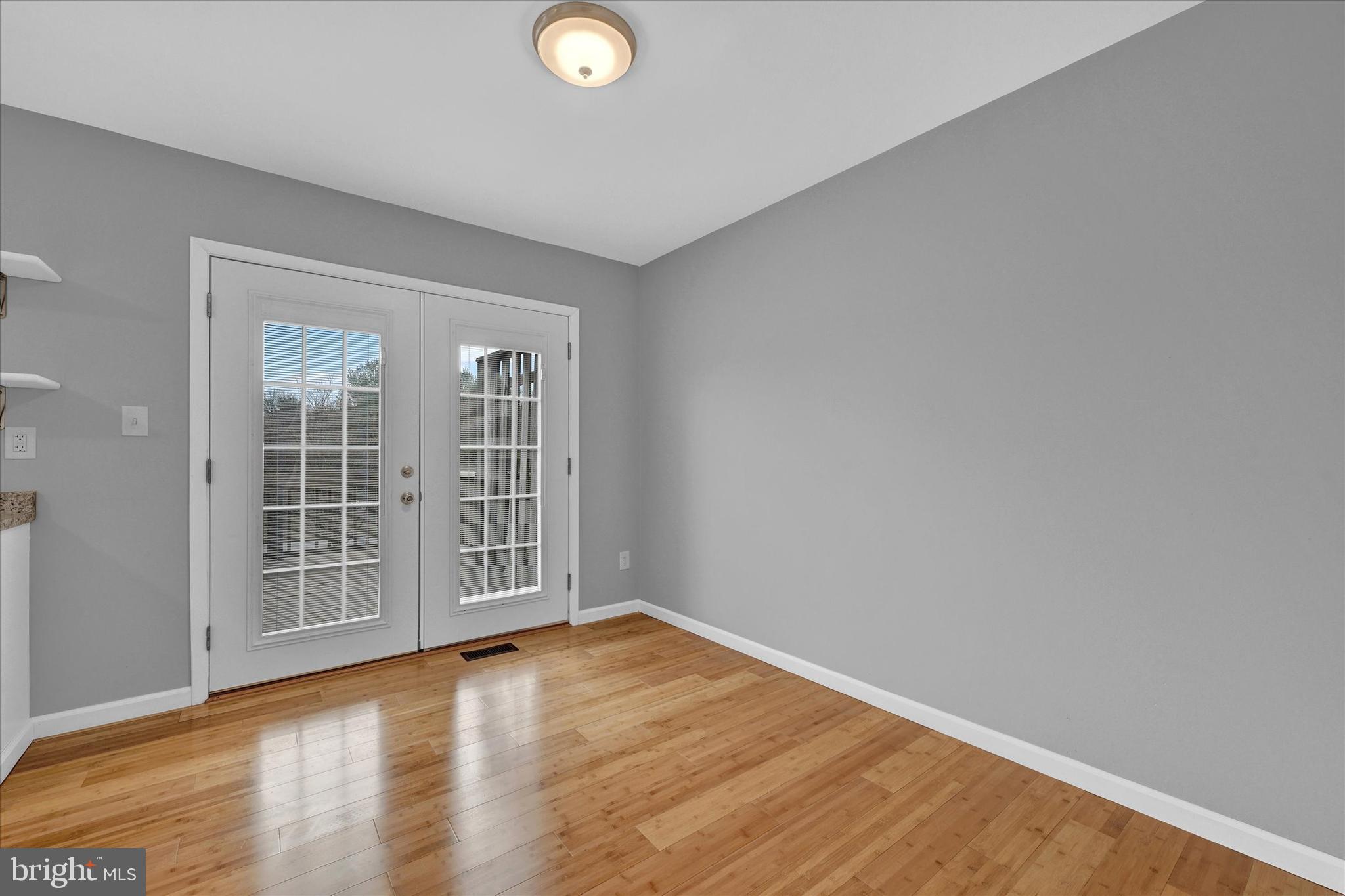 UPTON VILLAGE NORTH - Residential