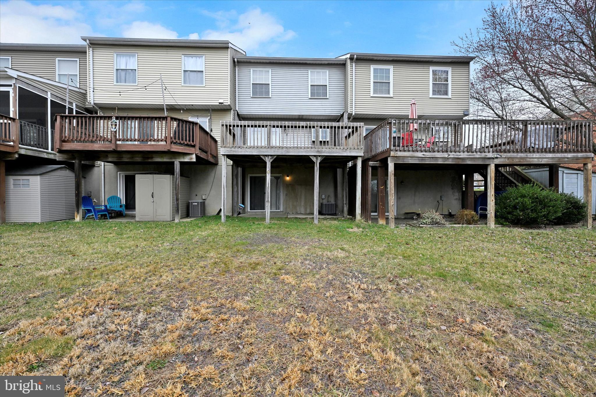 UPTON VILLAGE NORTH - Residential