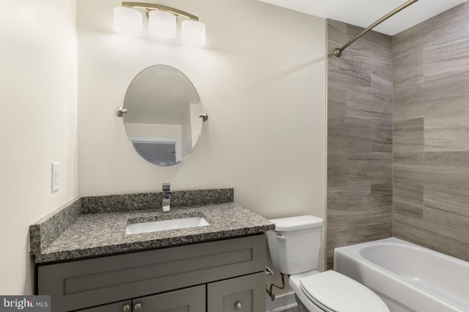 EAST KENSINGTON - Residential Lease