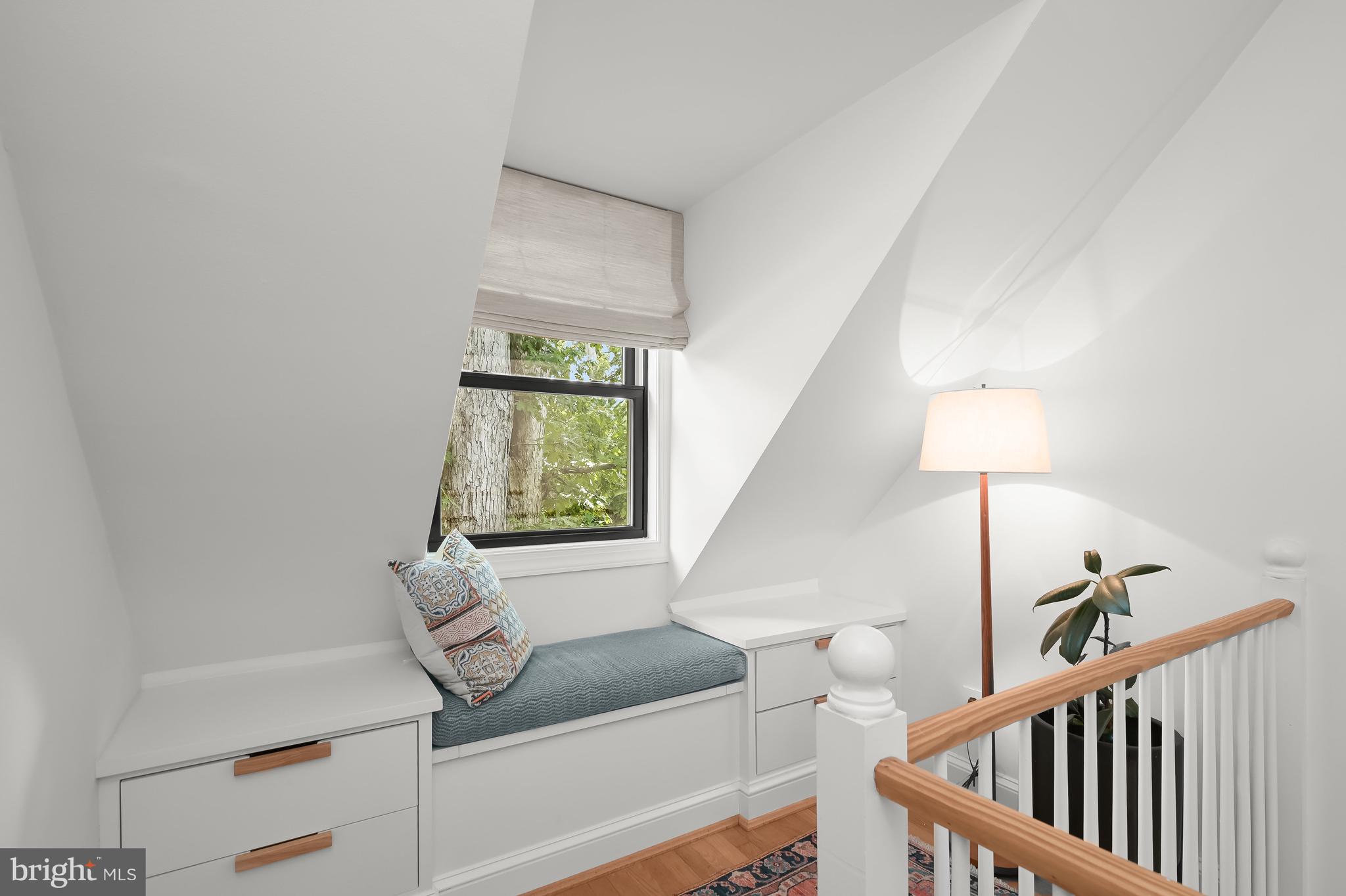 WESTMORELAND HILLS - Residential