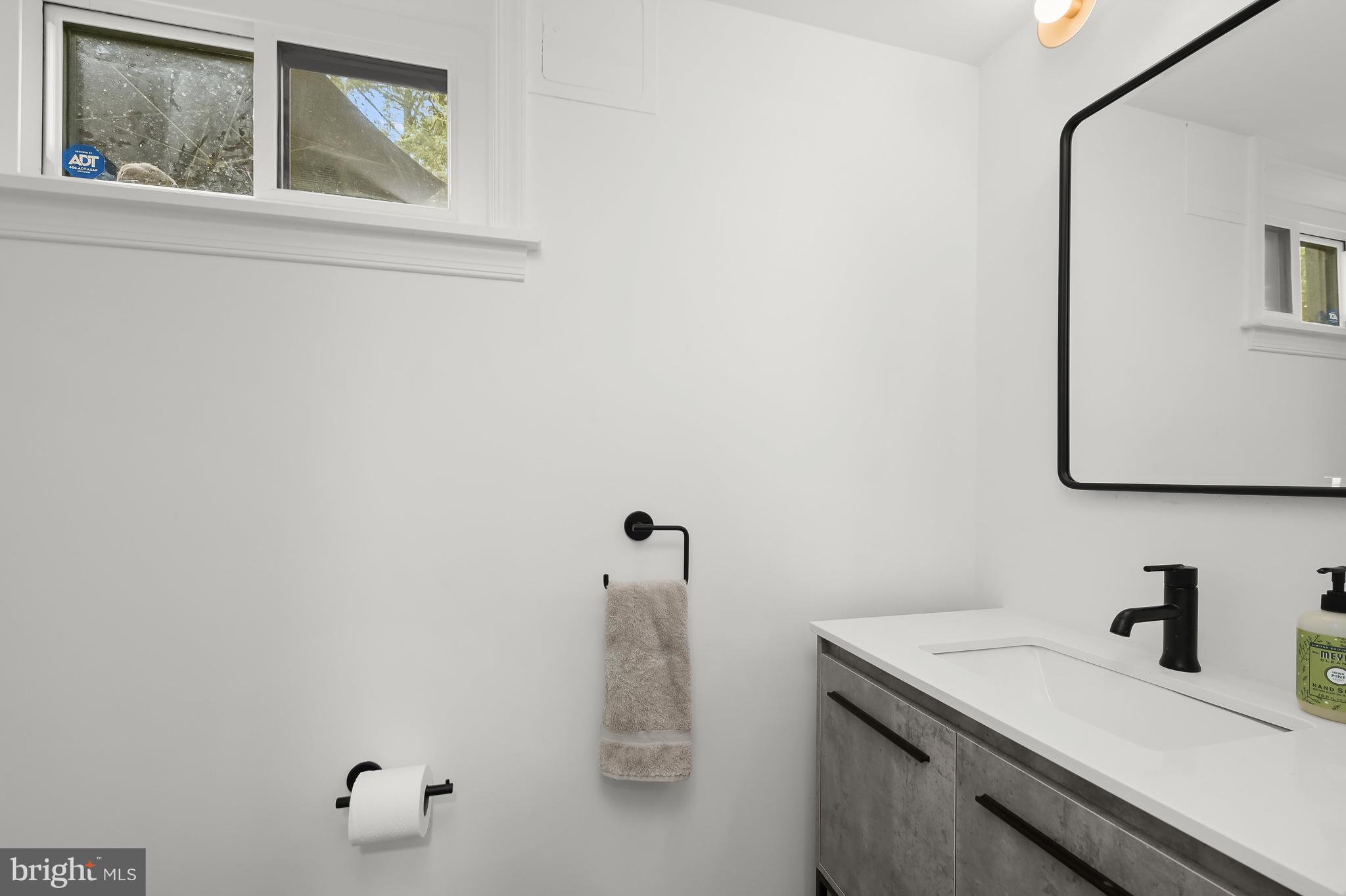 WESTMORELAND HILLS - Residential