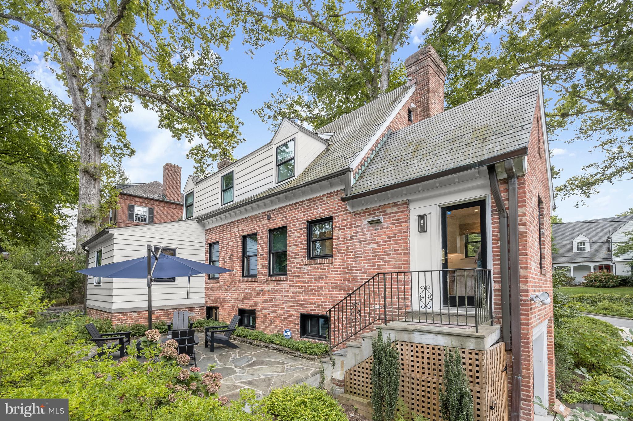 WESTMORELAND HILLS - Residential