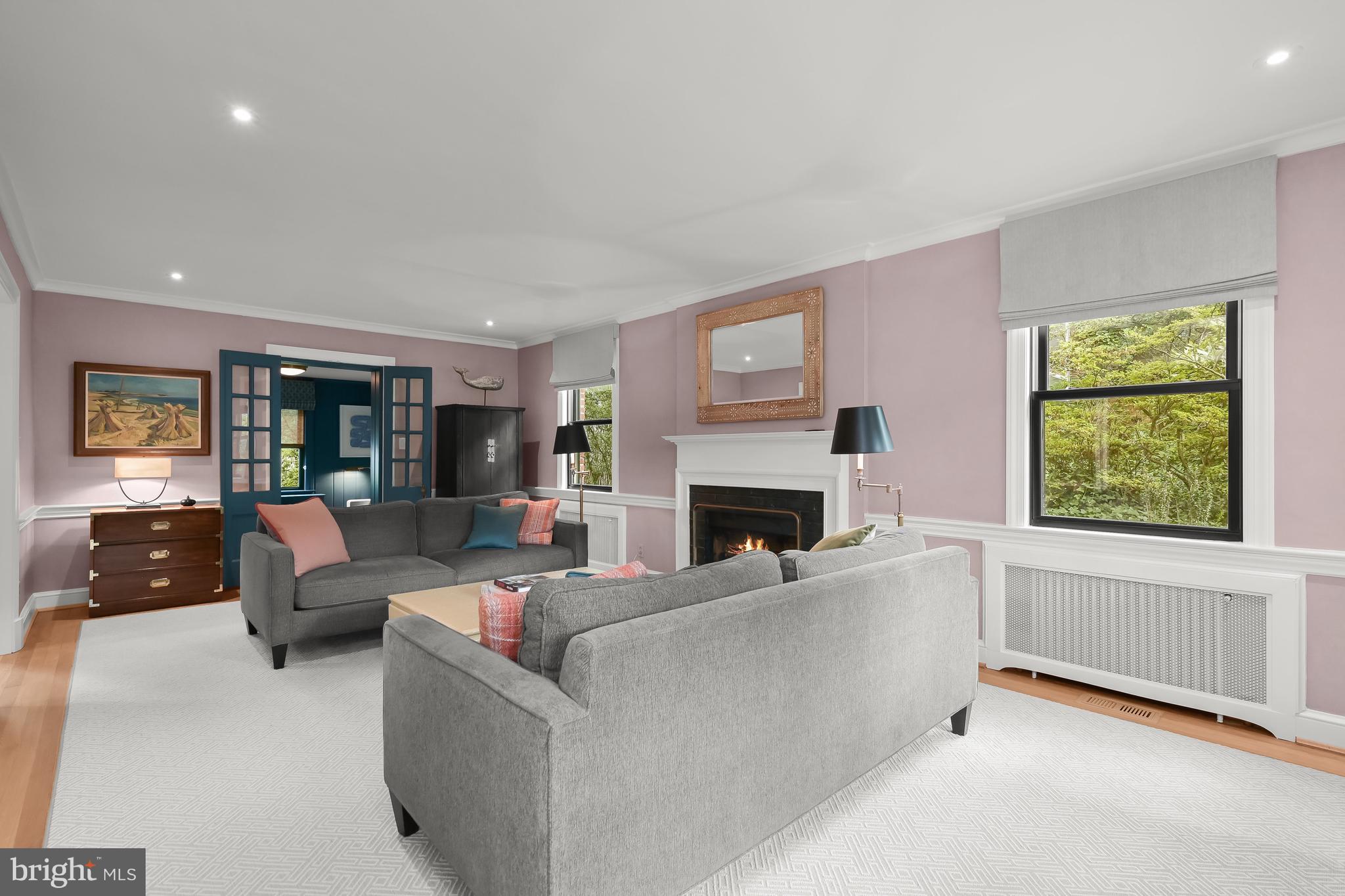 WESTMORELAND HILLS - Residential