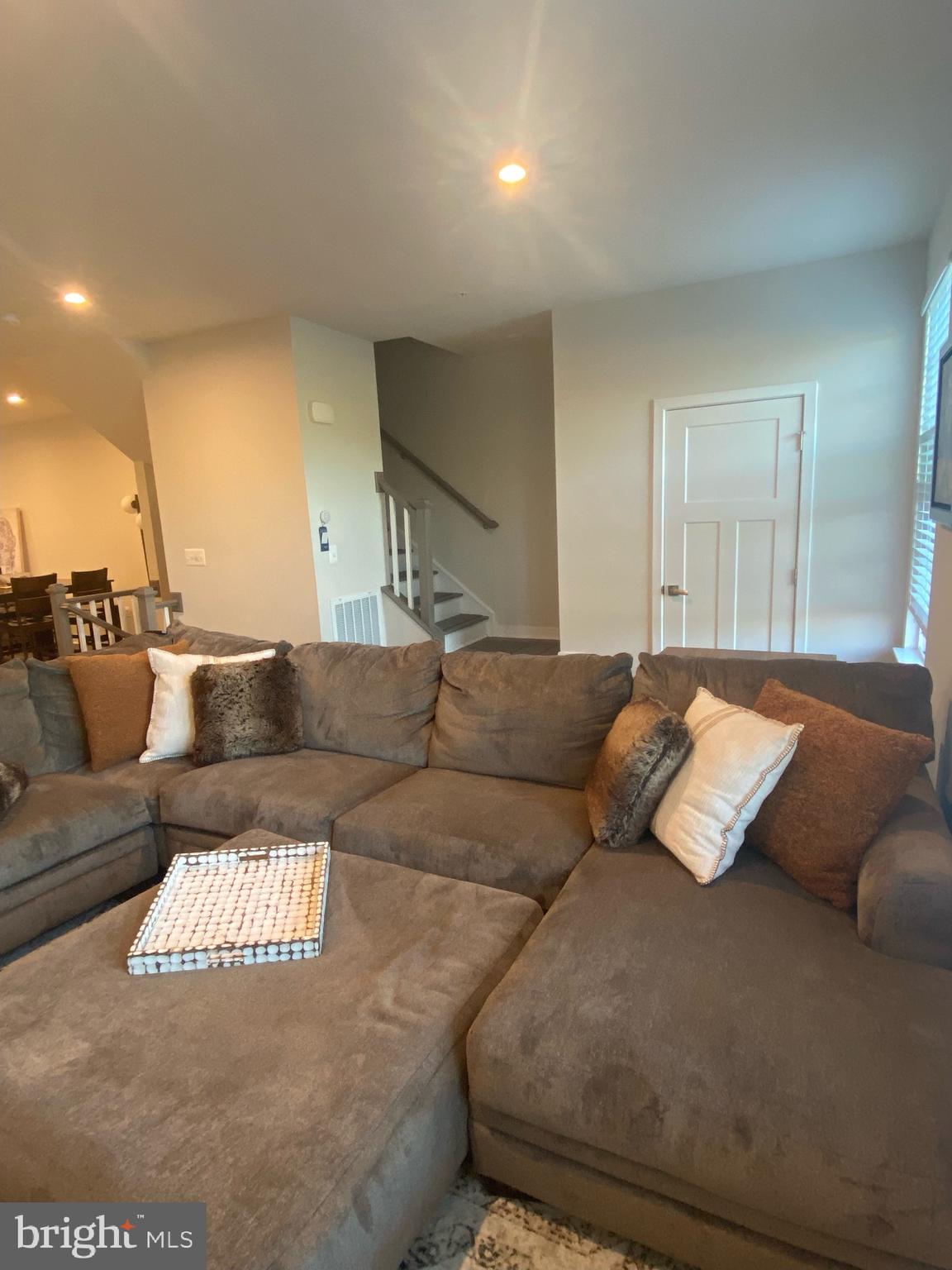 AMBER RIDGE - Residential Lease