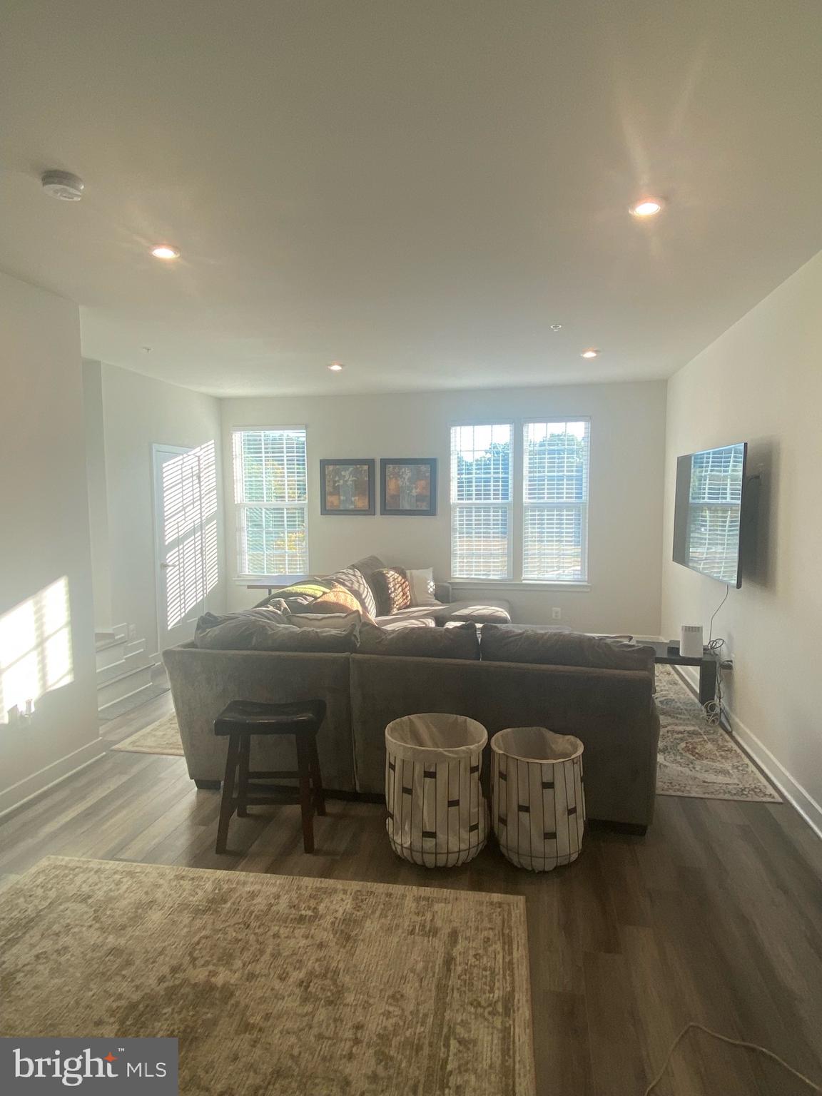 AMBER RIDGE - Residential Lease