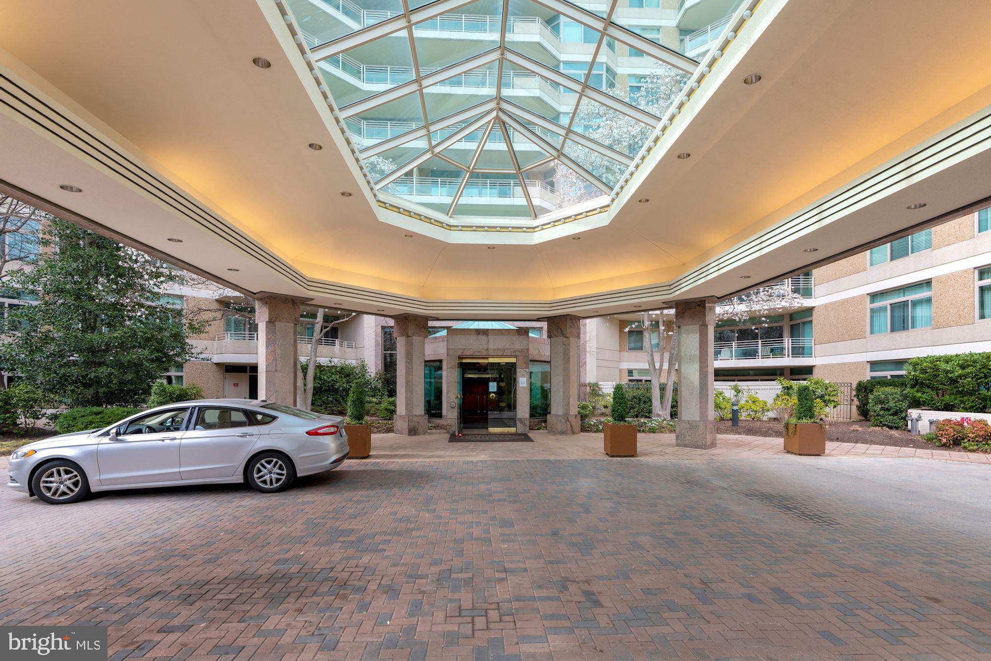 SOMERSET HOUSE 2 - Residential