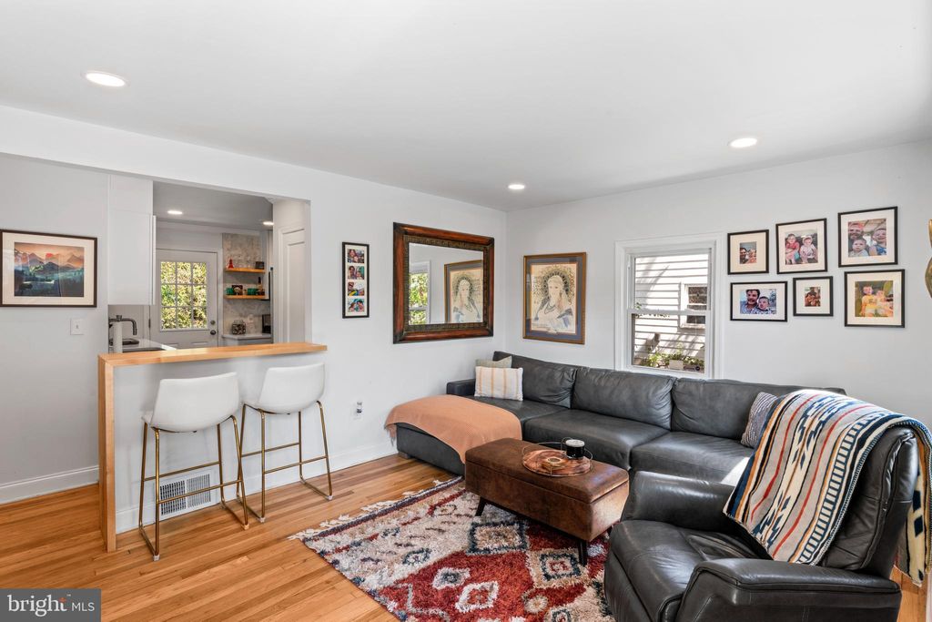 Photo of 4511 Bennion Road, SILVER SPRING, MD 20906 (MLS # MDMC2201908)
