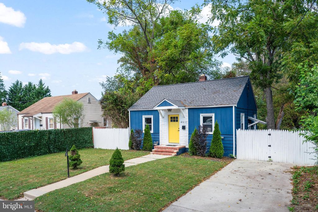 Photo of 4511 Bennion Road, SILVER SPRING, MD 20906 (MLS # MDMC2201908)