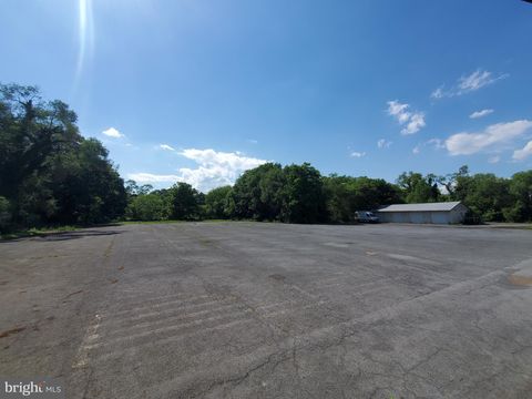 CHERRY STREET CARLISLE PA 17013