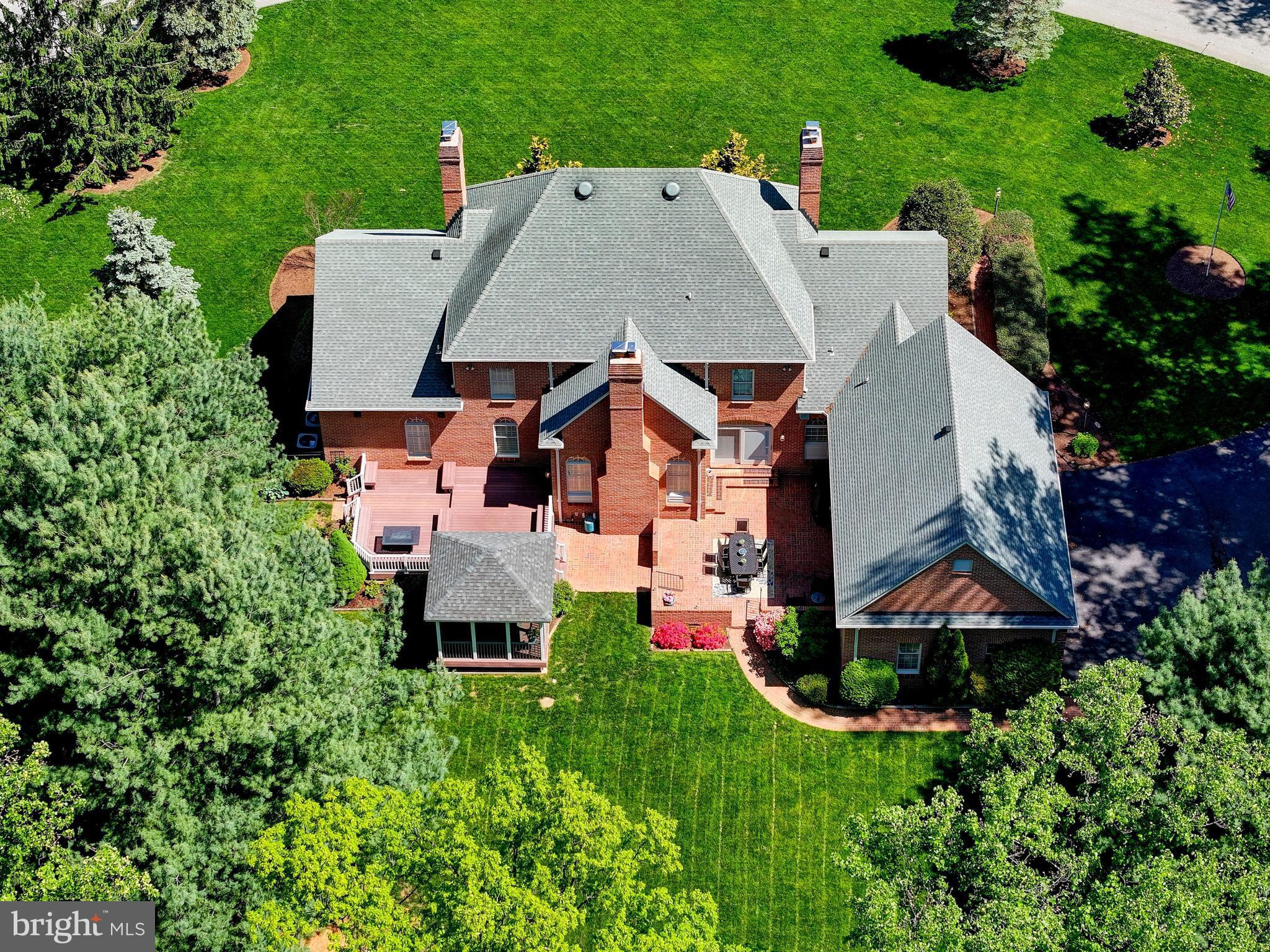 LAURELFORD - Residential