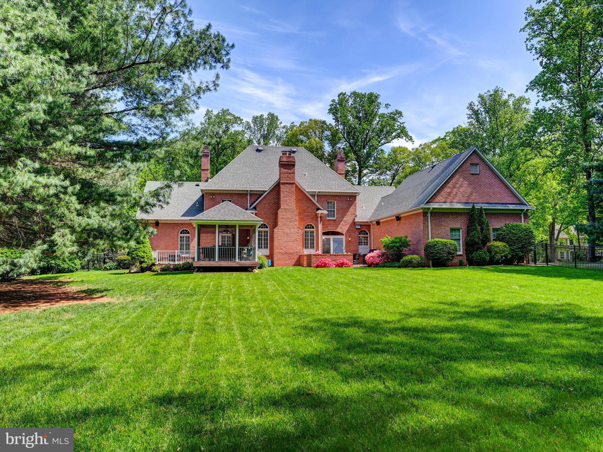 LAURELFORD - Residential