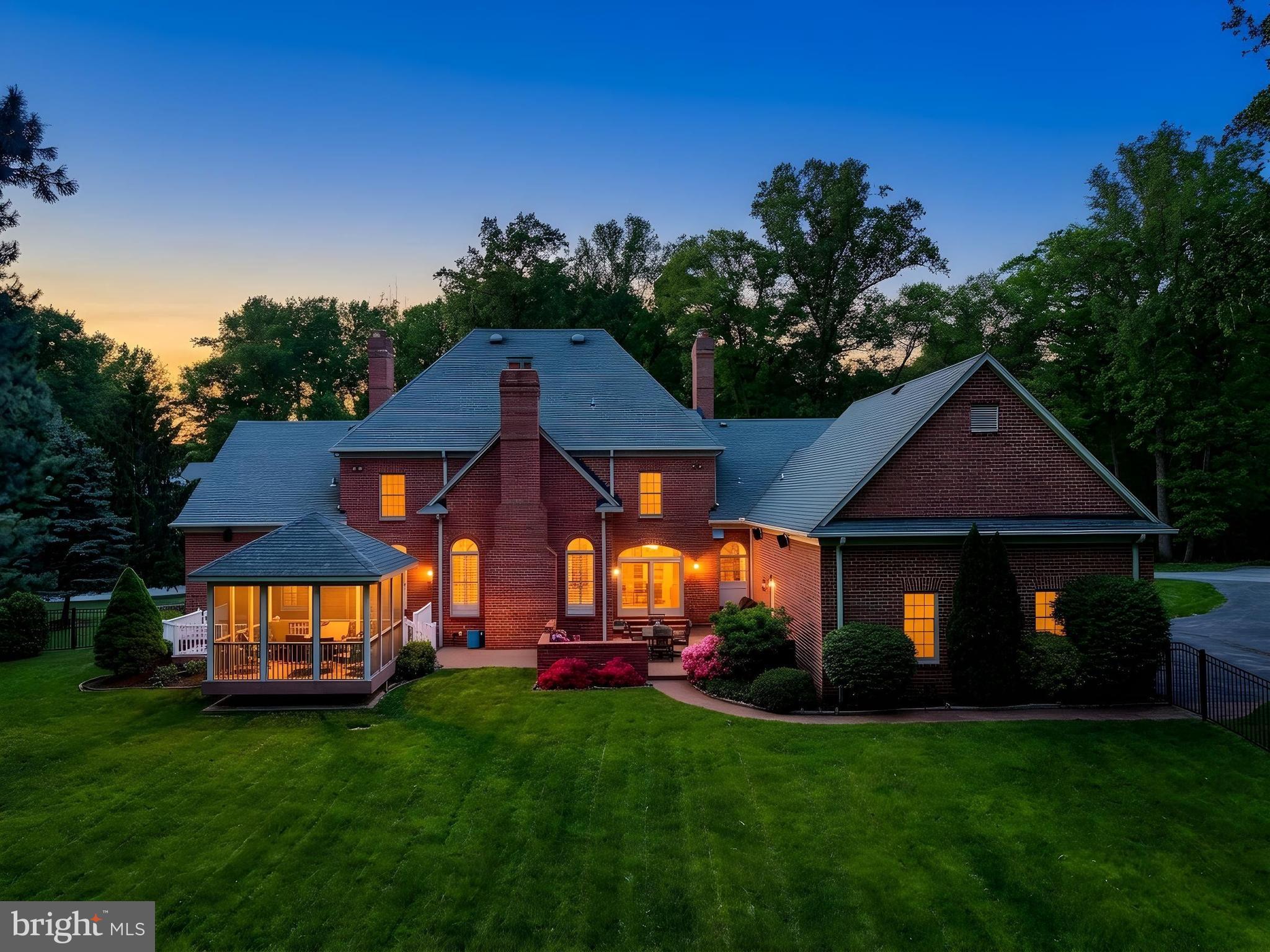 LAURELFORD - Residential