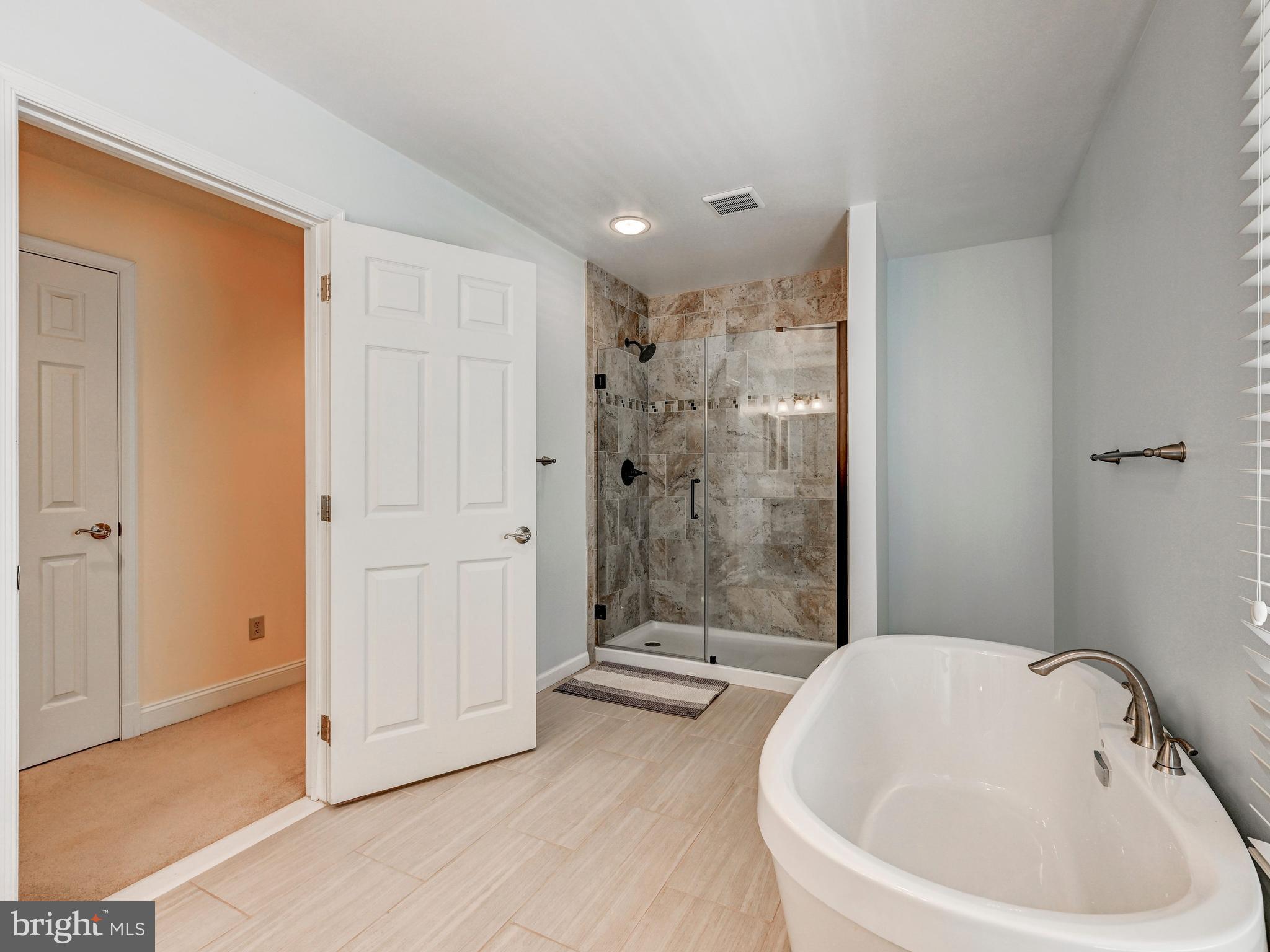 LAURELFORD - Residential