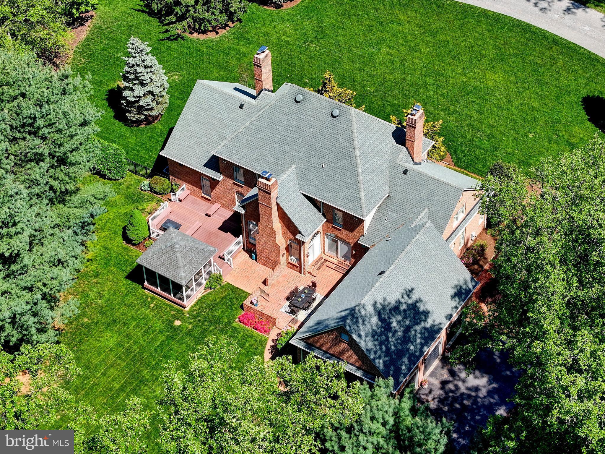 LAURELFORD - Residential