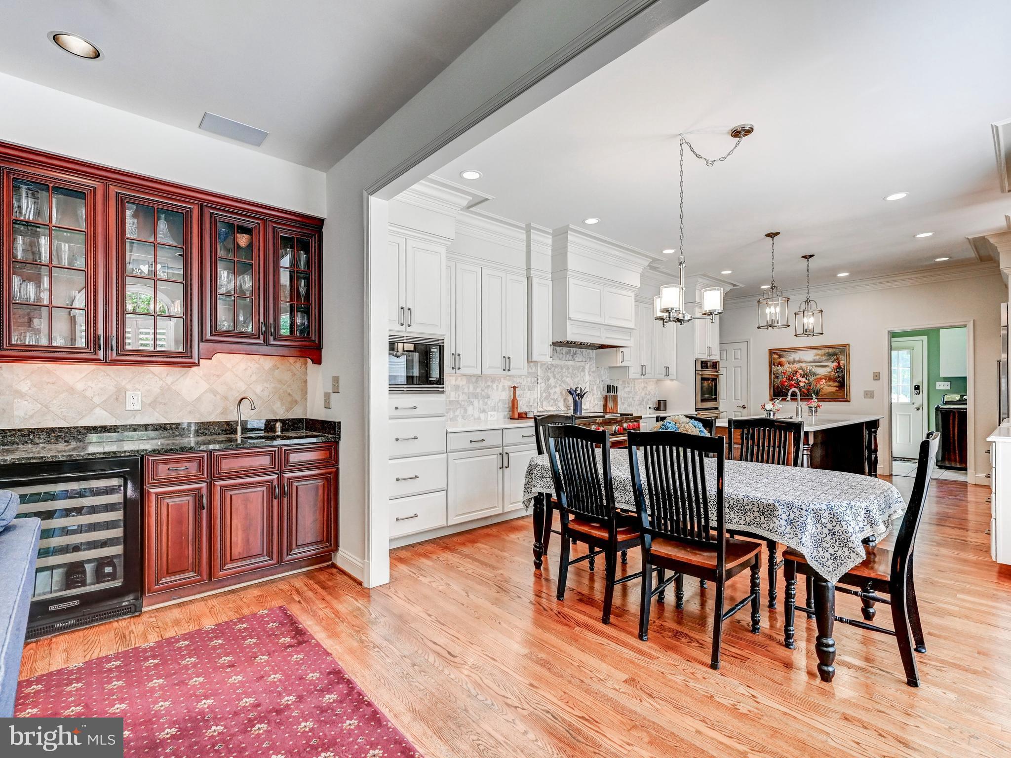 LAURELFORD - Residential