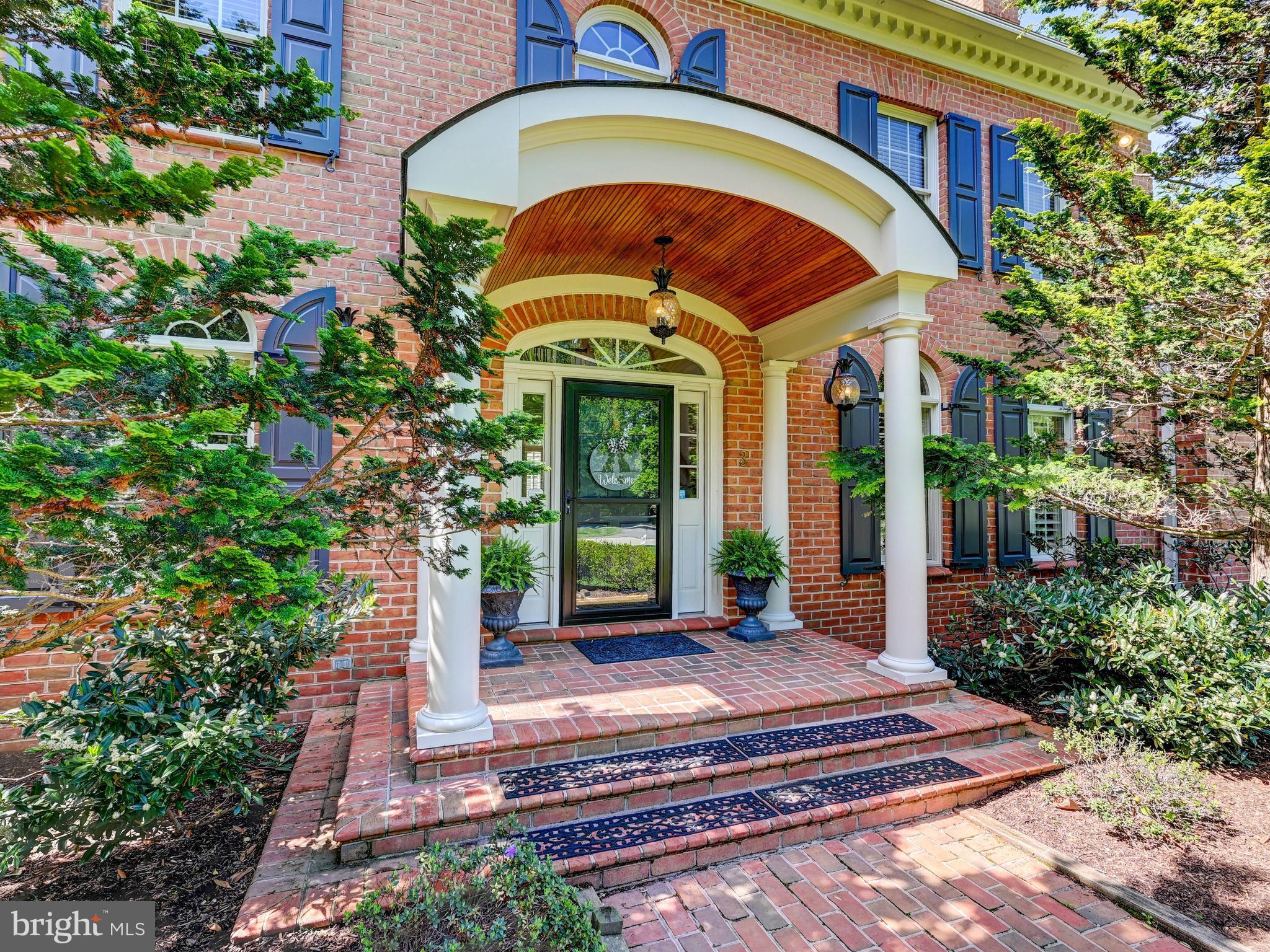 3 CHILHOWIE COURT