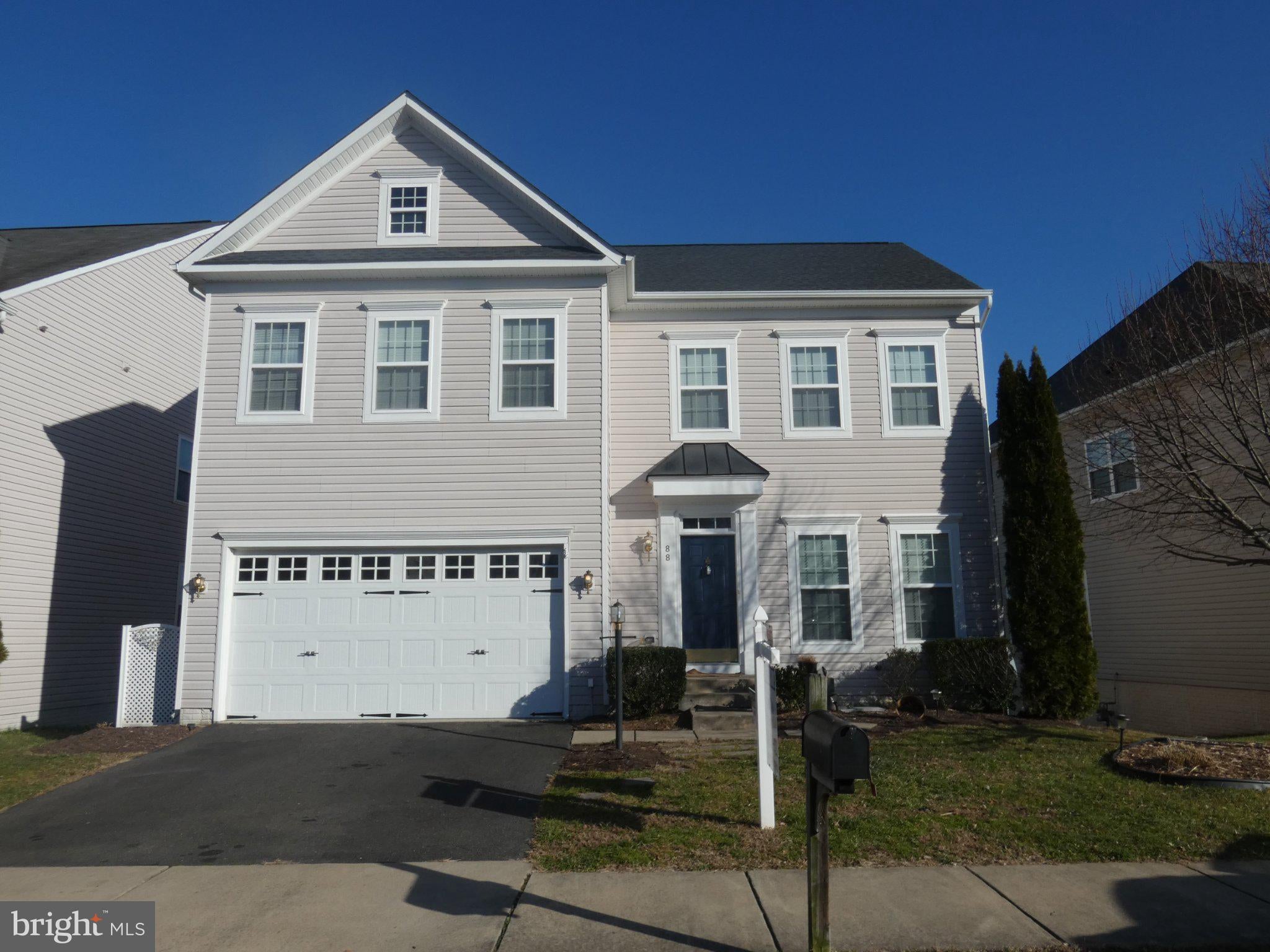 88 CARRIAGE HILL DRIVE B