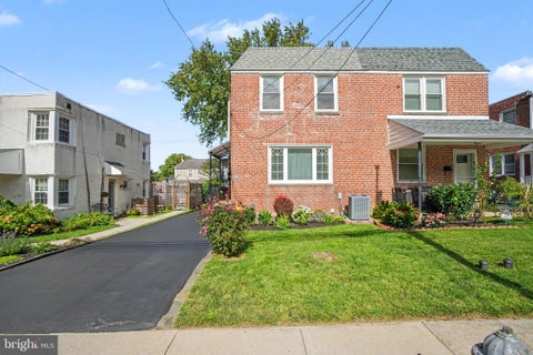 Townhouse For Sale - 230 Williams Road<br/> BRYN MAWR, PA 19010