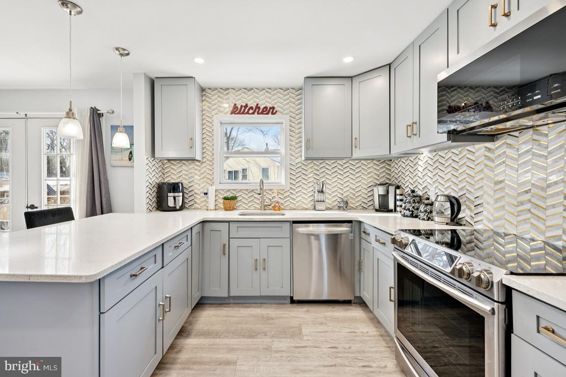 610 KENILWORTH AVENUE