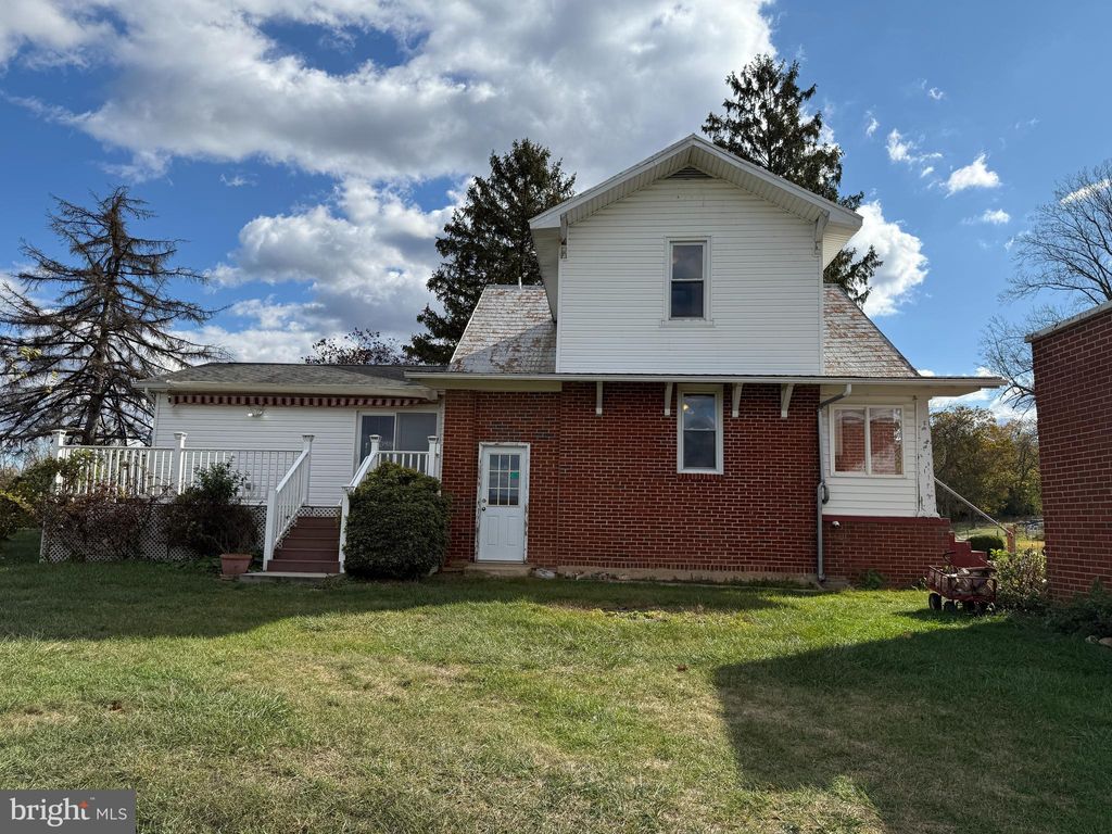 Photo of EDINBURG, VA 22824 (MLS # VASH2012876)