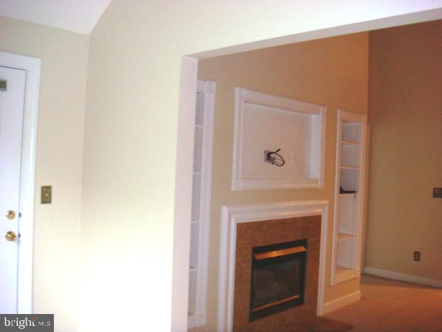 HIGHLAND AT GUNSTON CORNER - Residential Lease