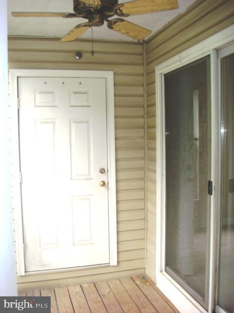 HIGHLAND AT GUNSTON CORNER - Residential Lease