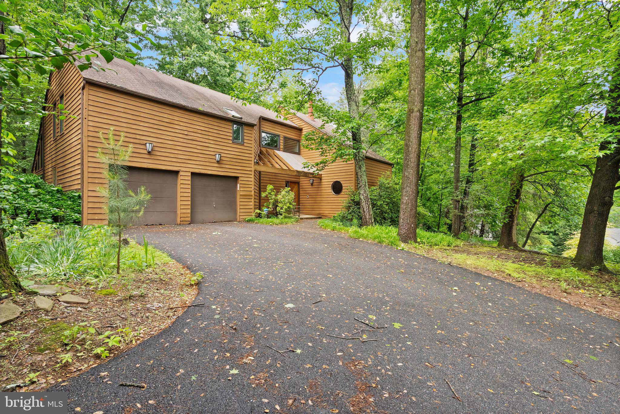 11598 NEWPORT COVE LANE