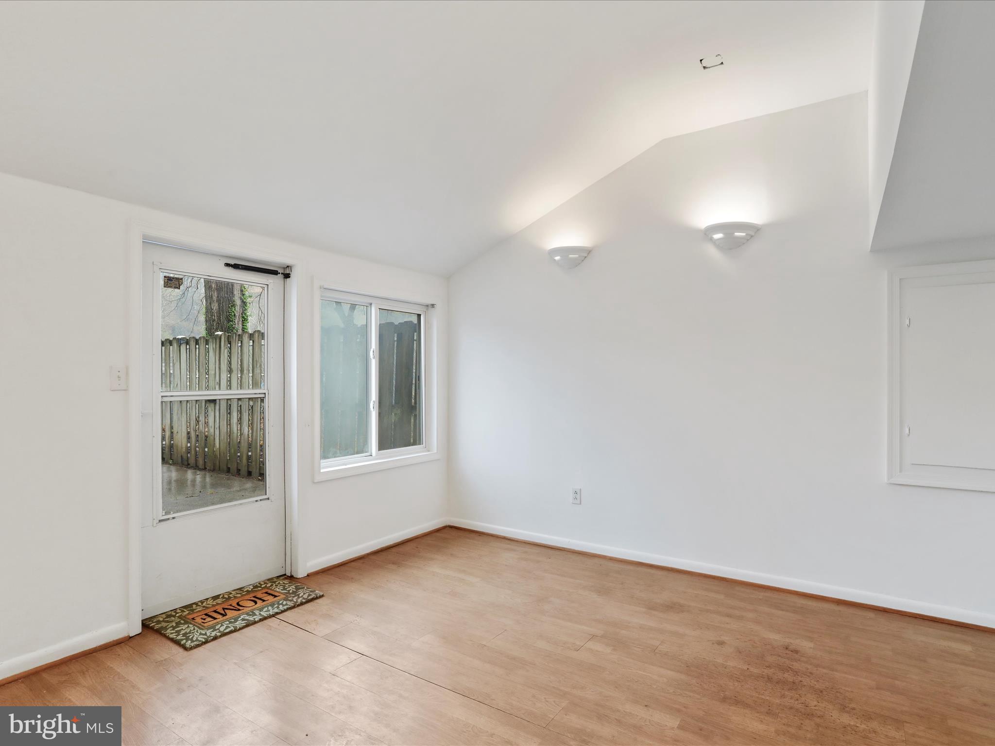 SHEN RIVER ESTATES - Residential