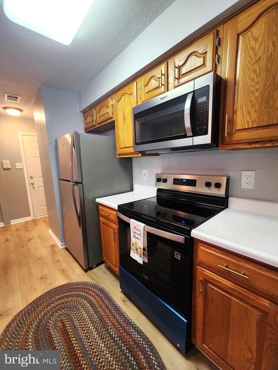 16 LAUREL PATH COURT 1