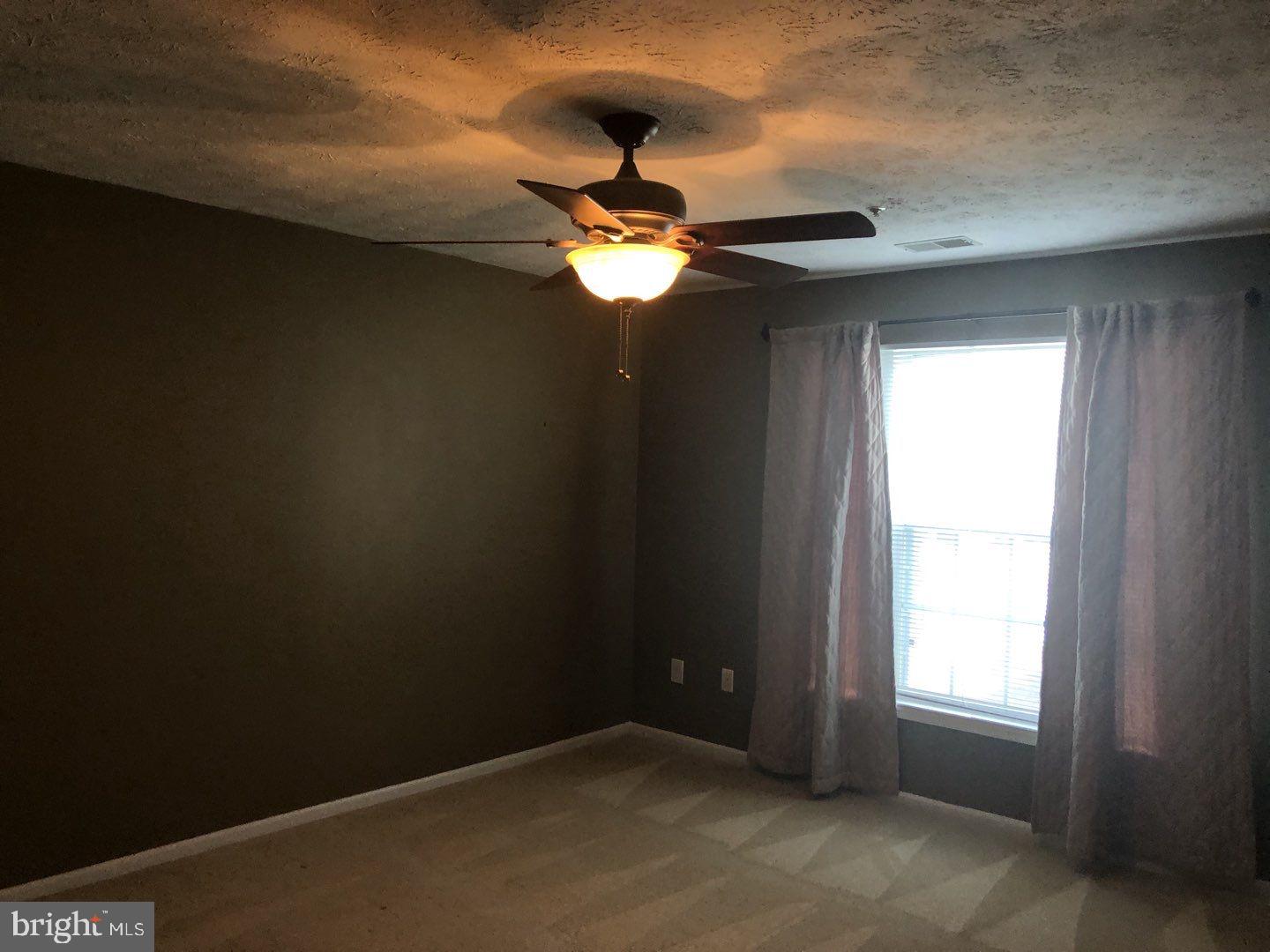 ORCHARD CLUB - Residential Lease