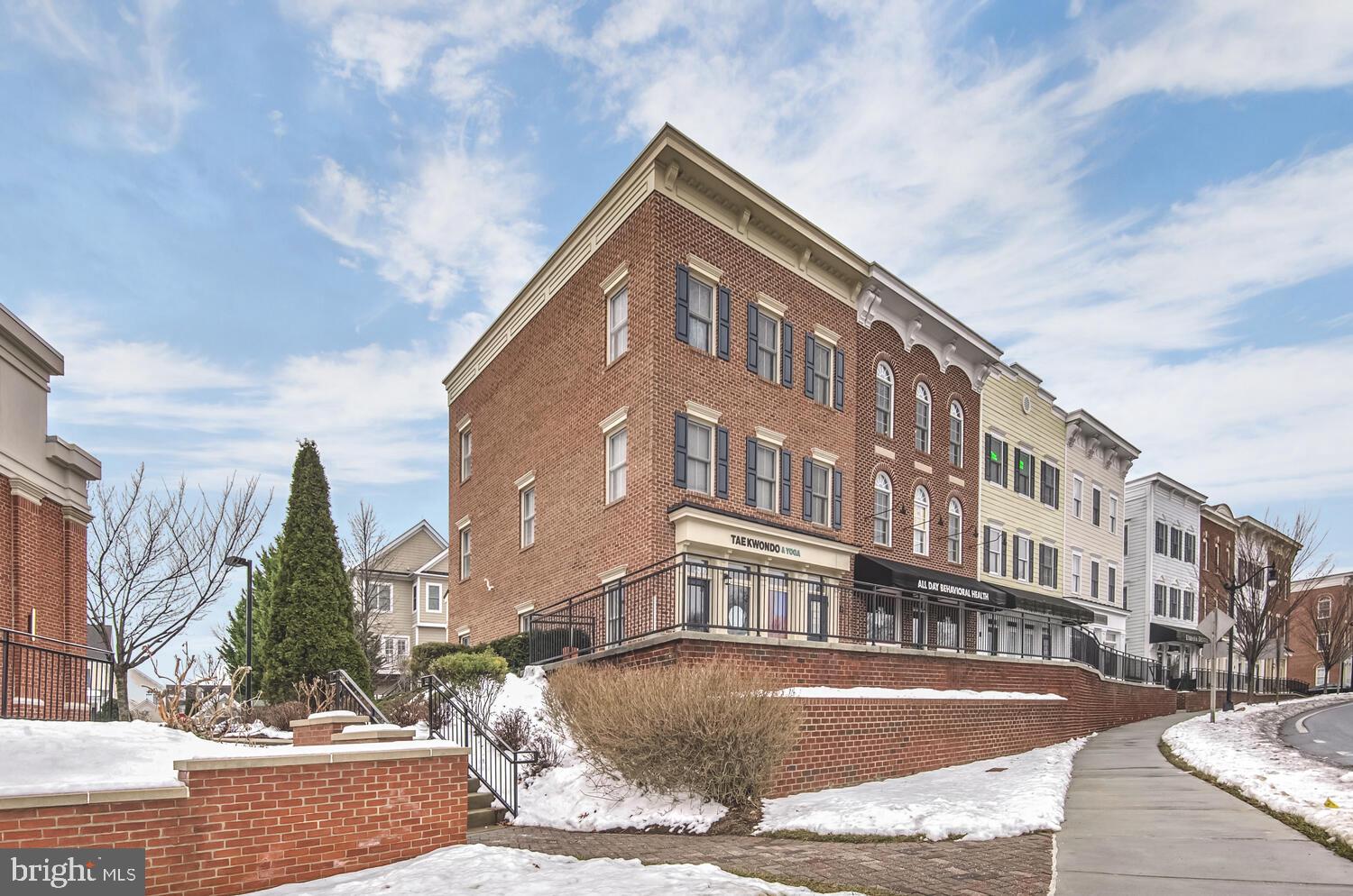 3508 WORTHINGTON BOULEVARD 301