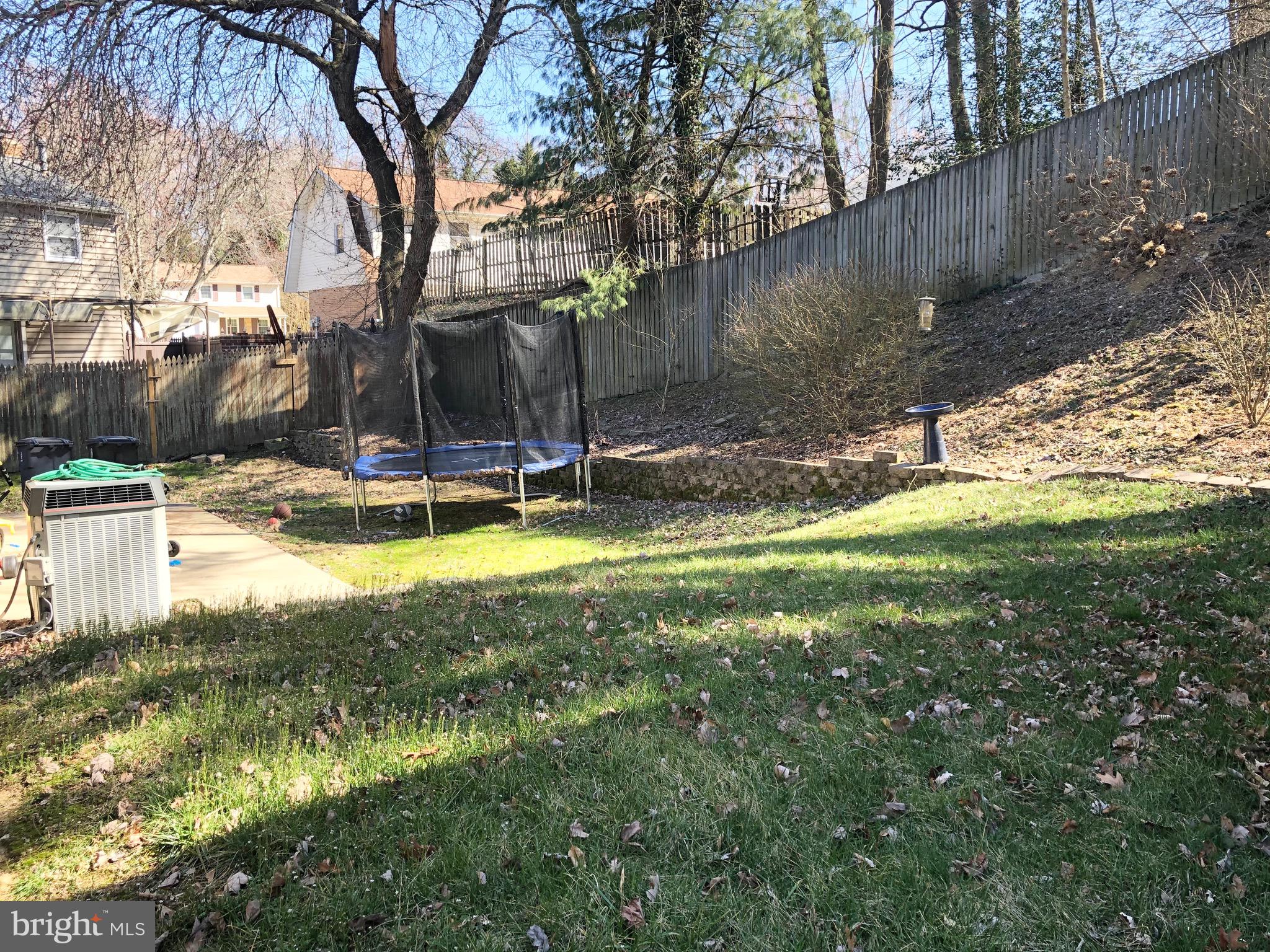 MARLTON - Residential