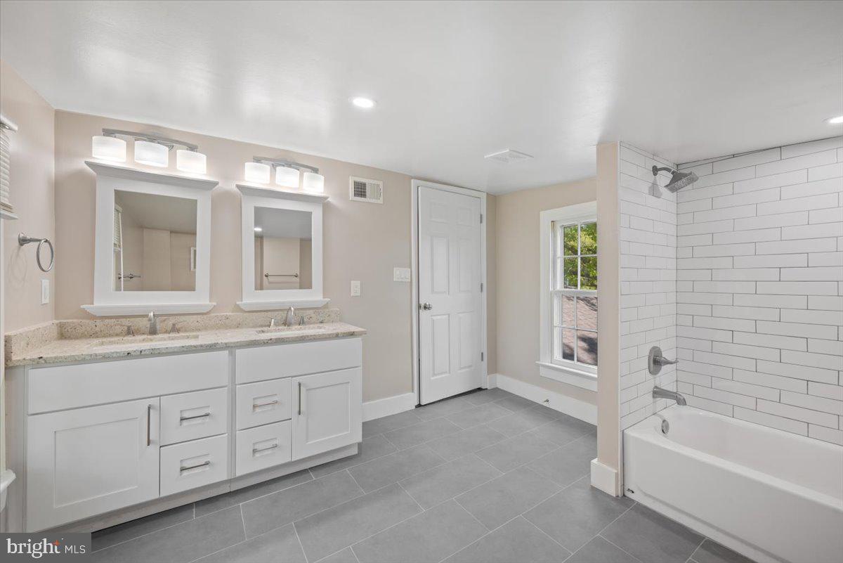 PIDGEON HILL - Residential