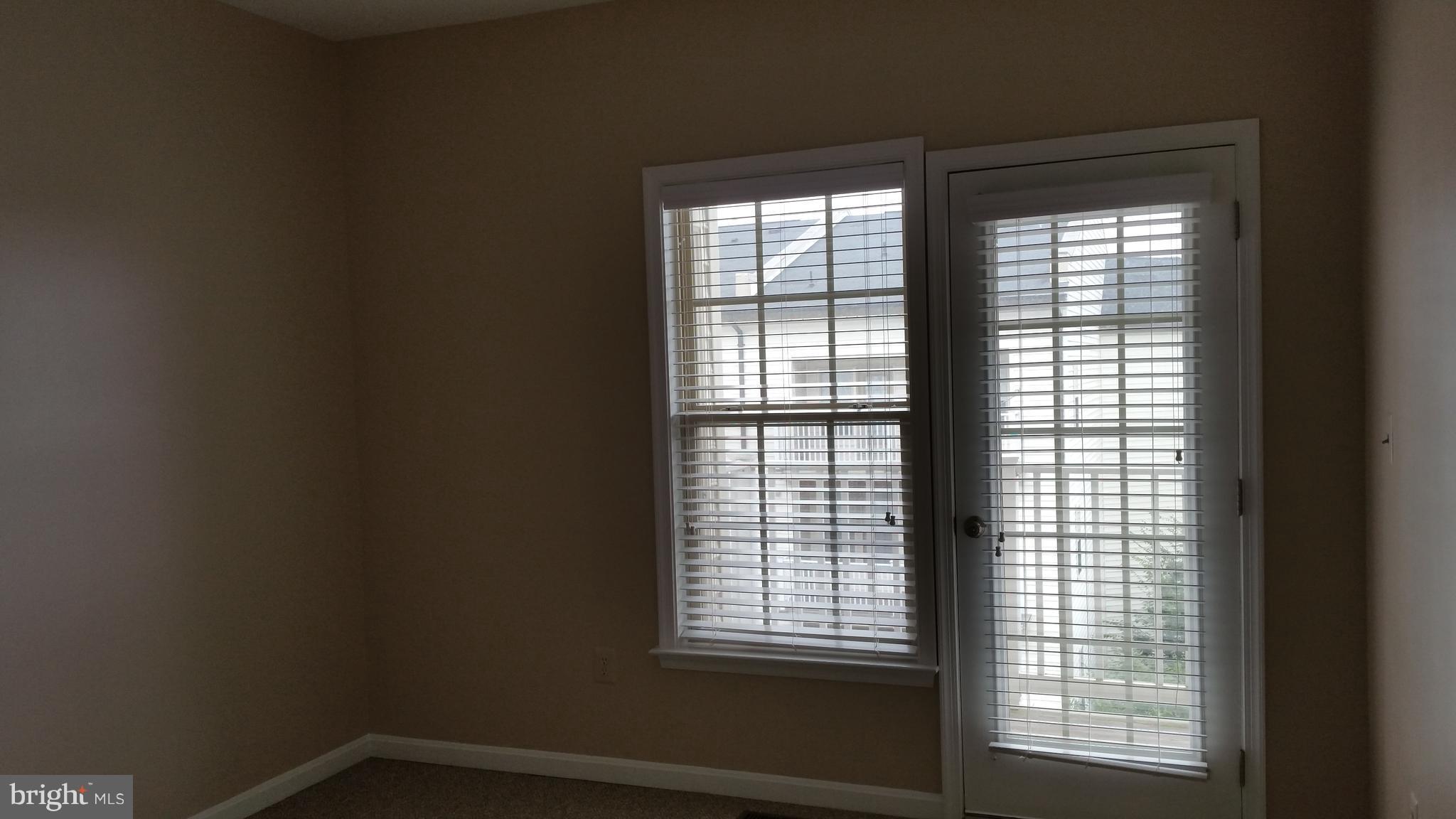 MADISON CRESCENT - Residential Lease