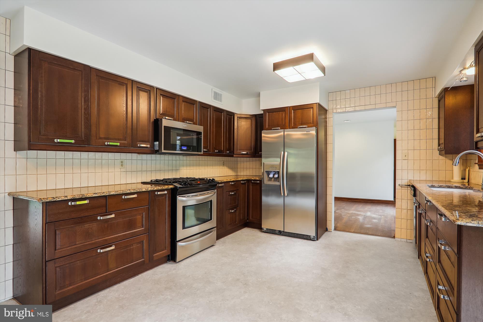 APPLE VALLEY - Residential