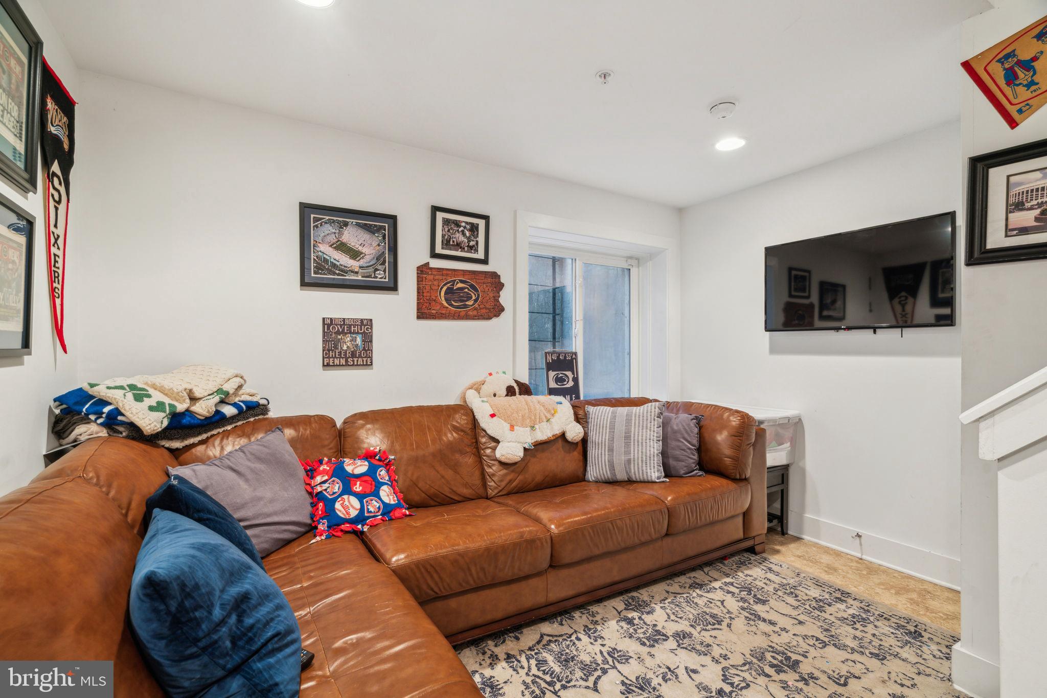 OLD CITY - Residential