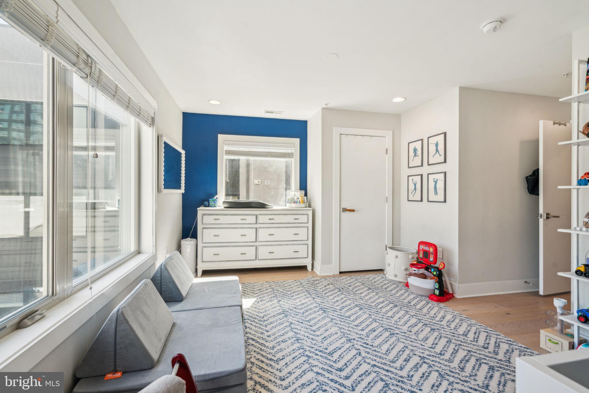 OLD CITY - Residential