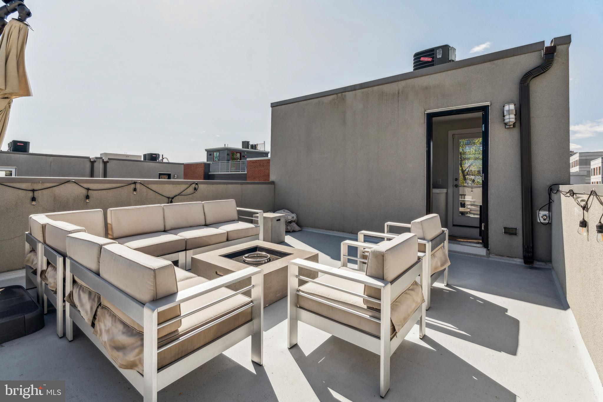 OLD CITY - Residential