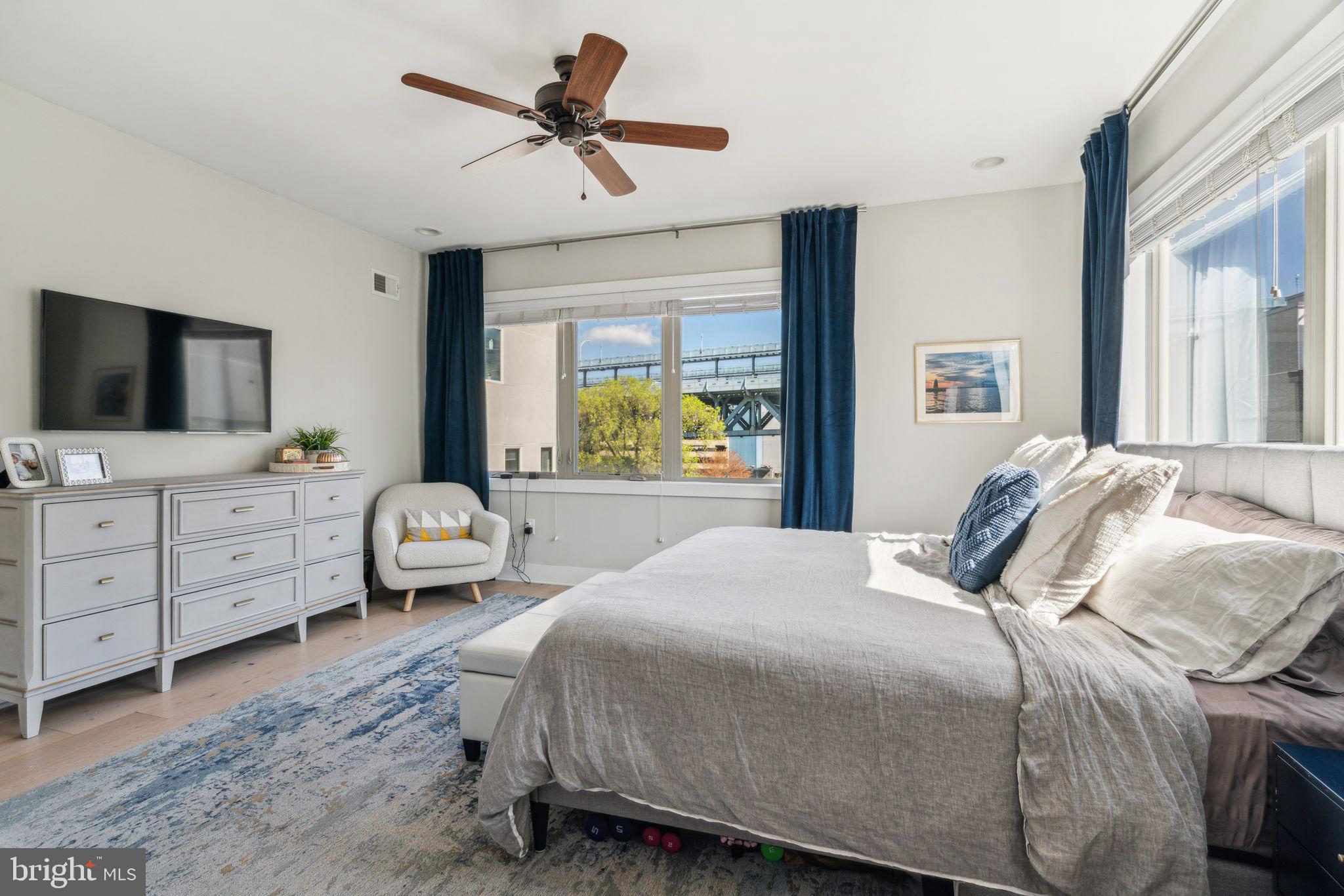 OLD CITY - Residential