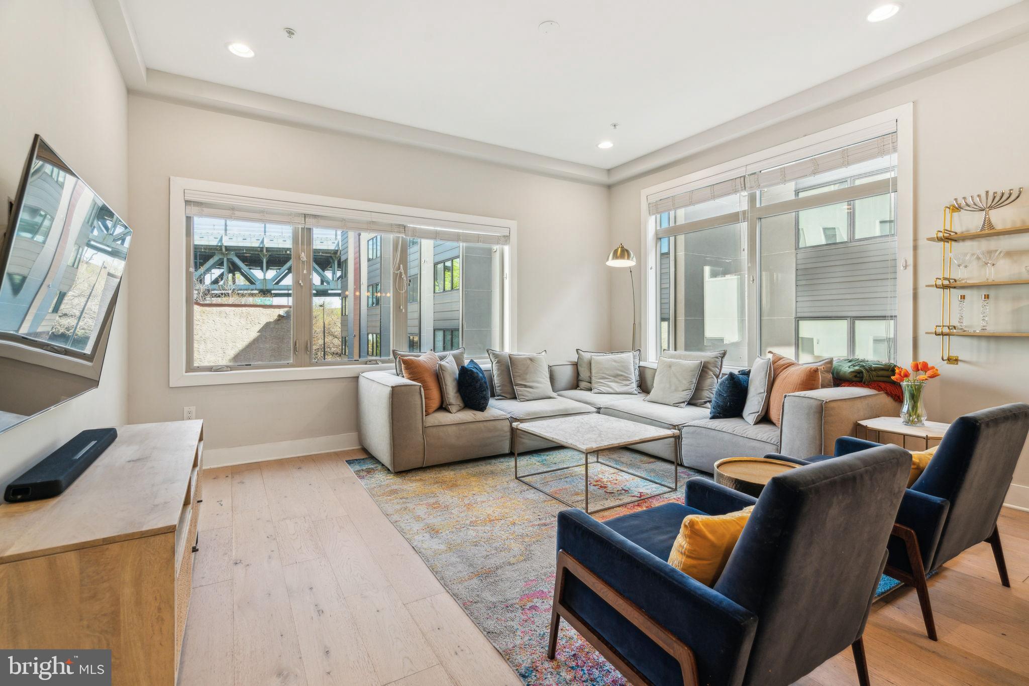 OLD CITY - Residential