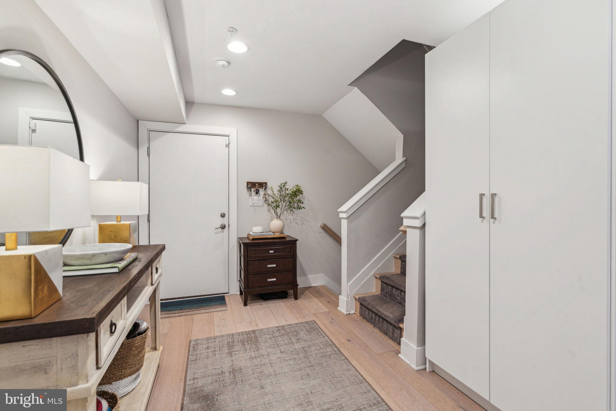 OLD CITY - Residential