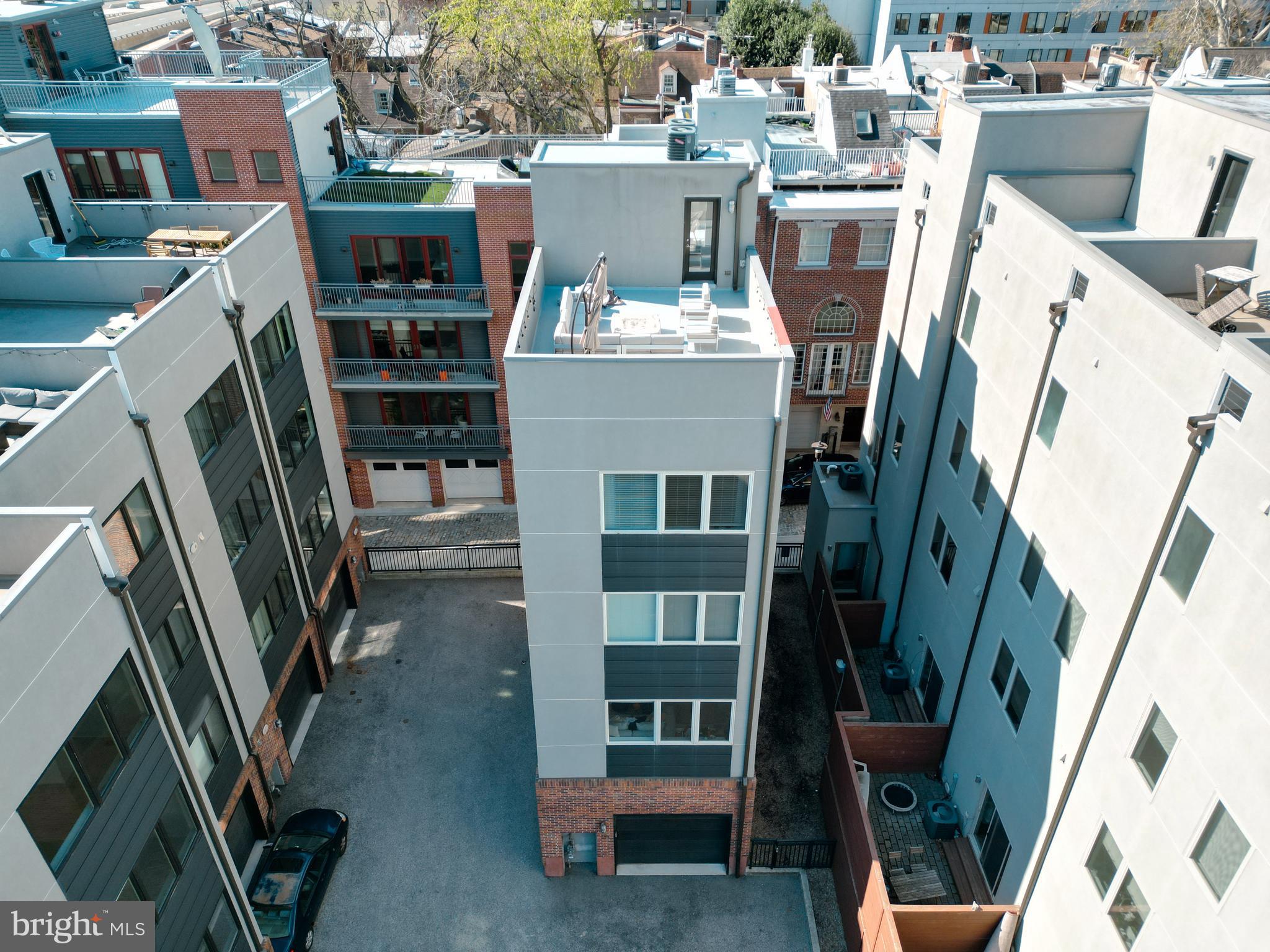 OLD CITY - Residential