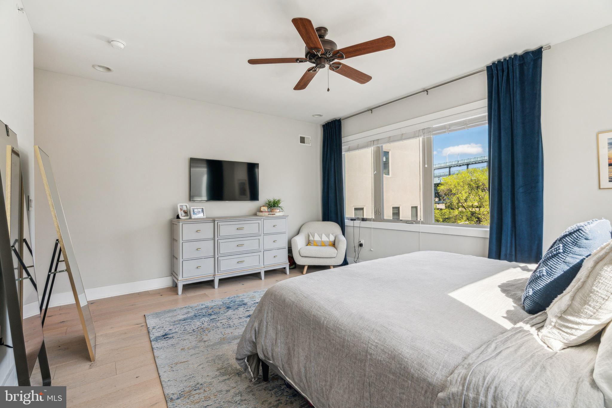 OLD CITY - Residential